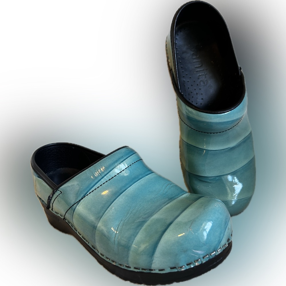 Sanita Ombré Patent Leather Professional Clogs - -size 37